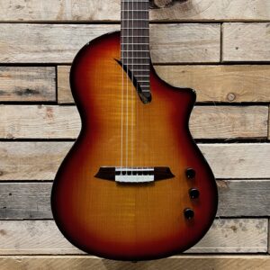 Martinez Hispania Thinline Electro-Acoustic Classical Guitar - Sunburst - Body