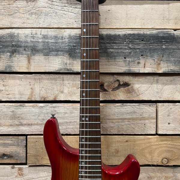 Washburn Maverick BT-4 Electric Guitar (Pre-Owned) - Cherry Sunburst - Image 7