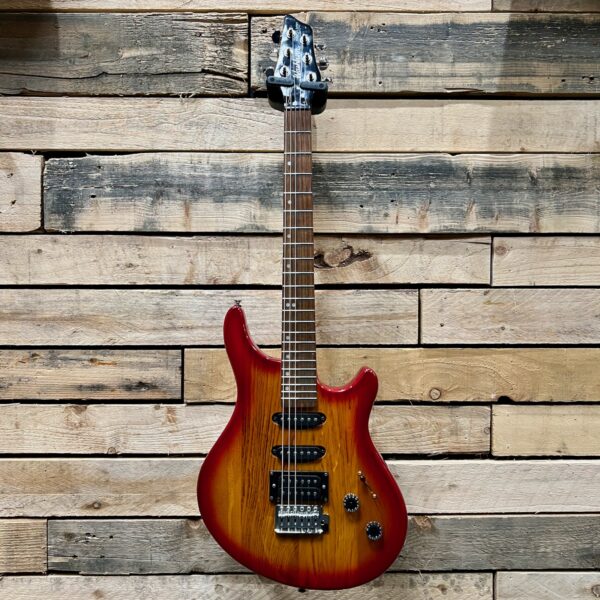 Washburn Maverick BT-4 Electric Guitar (Pre-Owned) - Cherry Sunburst - Front